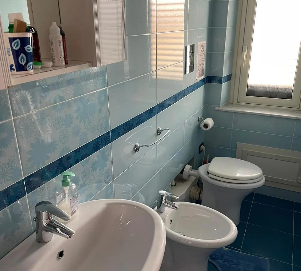 Mondello Holidays Apartment 0*,